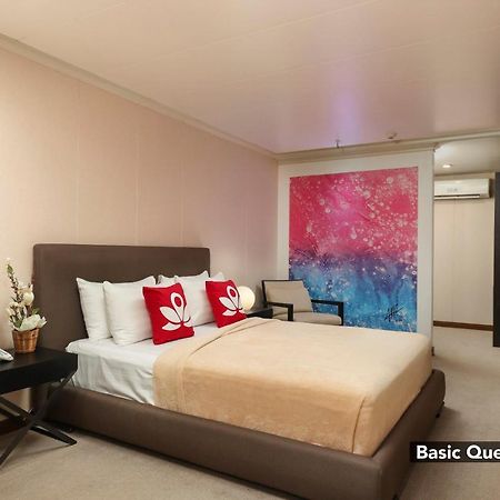 Zen Premium Magallanes Makati Makati City Exterior photo